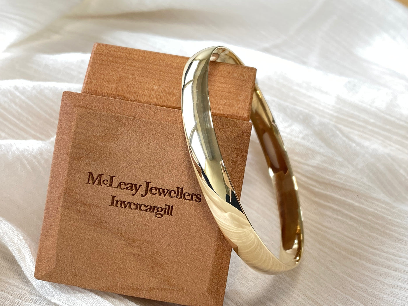 9ct Yellow Gold Bangle